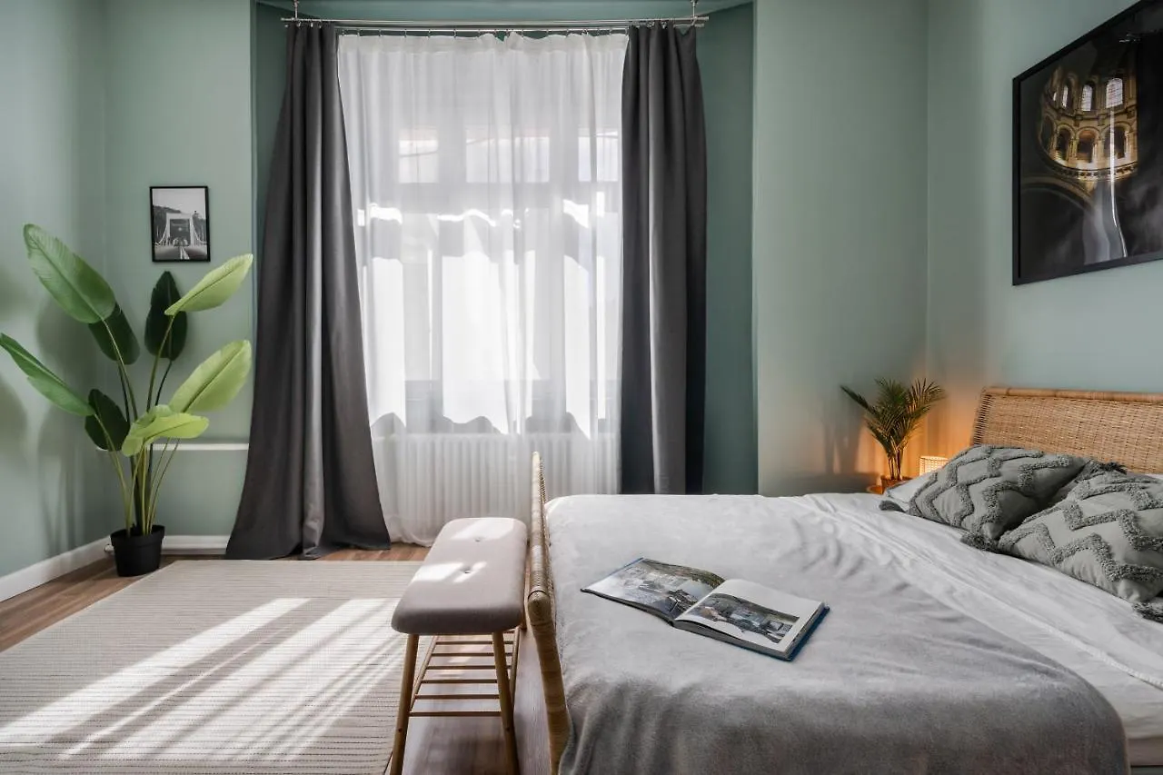 Downtart Vibe Apartment 布达佩斯 0*,