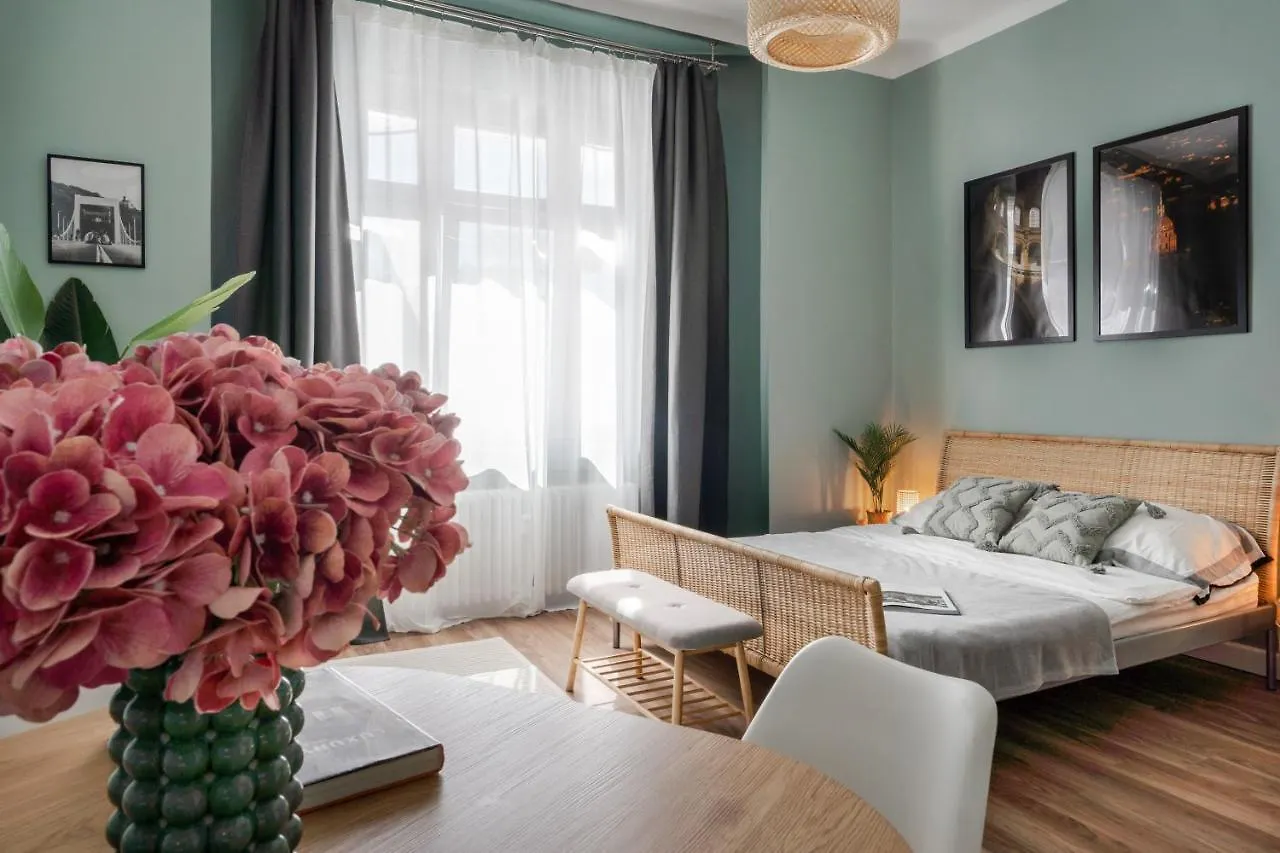 Downtart Vibe Apartment Budapest 0*,  Ungern
